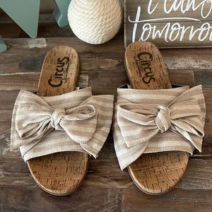 Circus By Sam Edelman Nicola Bow Slide Sandals Size 8.5